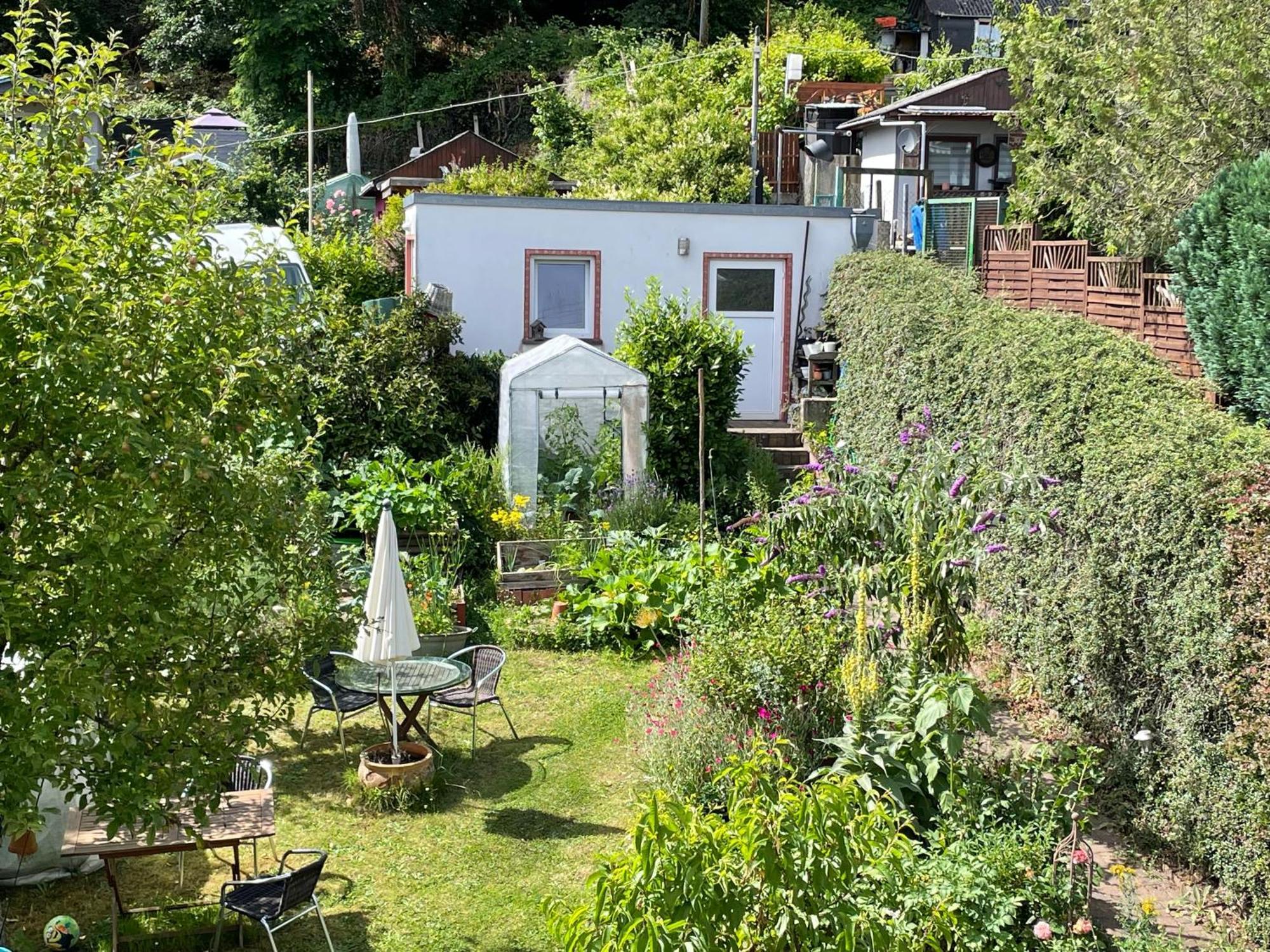 Blick Ins Gruene, Nah Am Zentrum Treviri Esterno foto